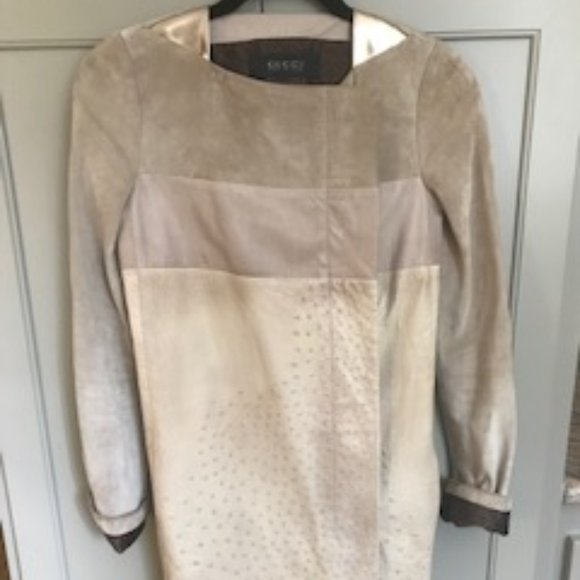 Gucci Albino Suede with Ostrich Cut Detail Coat - Picture 2 of 16